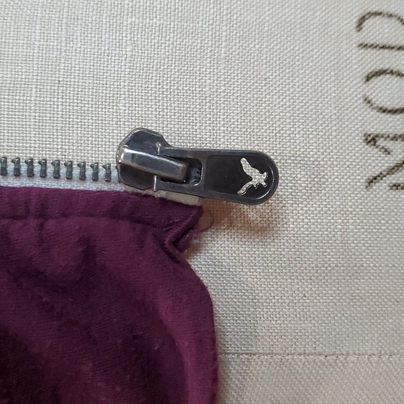 American Eagle Outfitters size XL maroon light weight super soft zip up hoodie - Picture 2 of 12